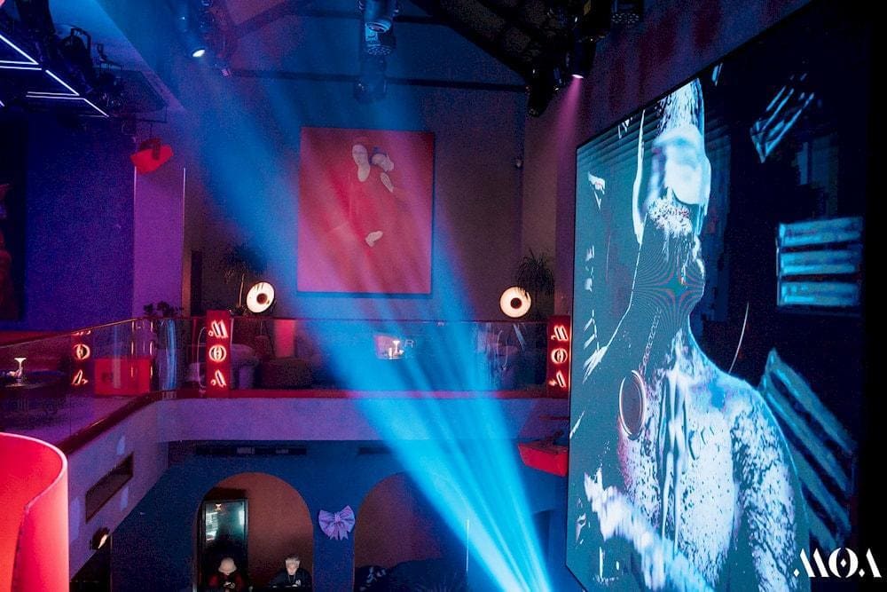 M.O.A 98 Hang Buom features two spacious and comfortable floors, allowing guests to choose their preferred experience freely (Source: M.O.A 98 Hàng Buồm)